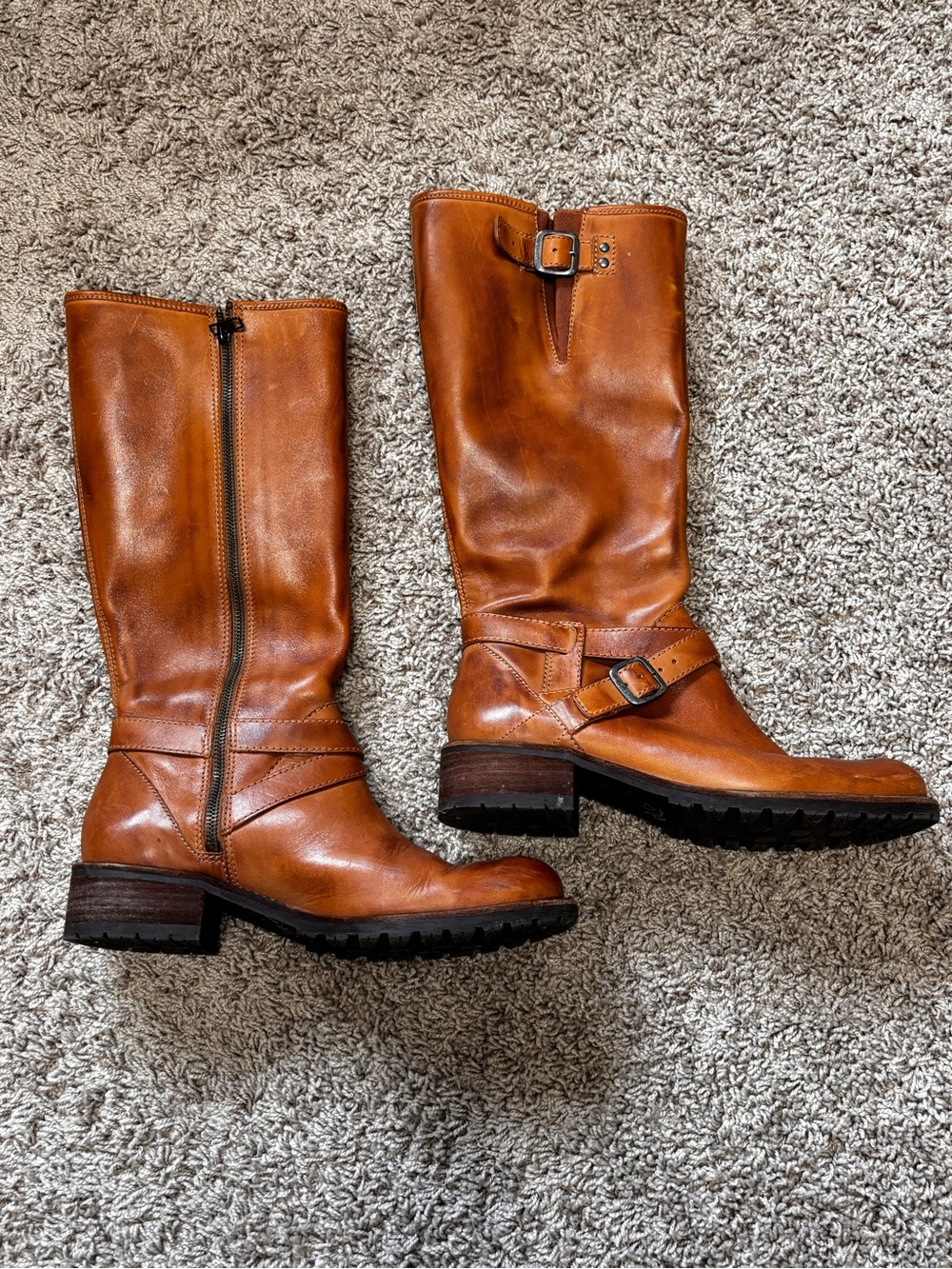 LLBean 16” leather upper signature line boots women’s 8 side zip cognac gorpcore
